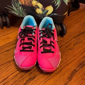 Girls softball cleats